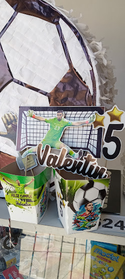 Mesa dulce con envoltorios personalizados